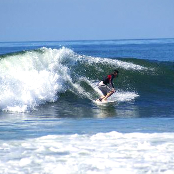 Practicar surf en las playas de Michoacán – MICHOACÁN, PLAYAS